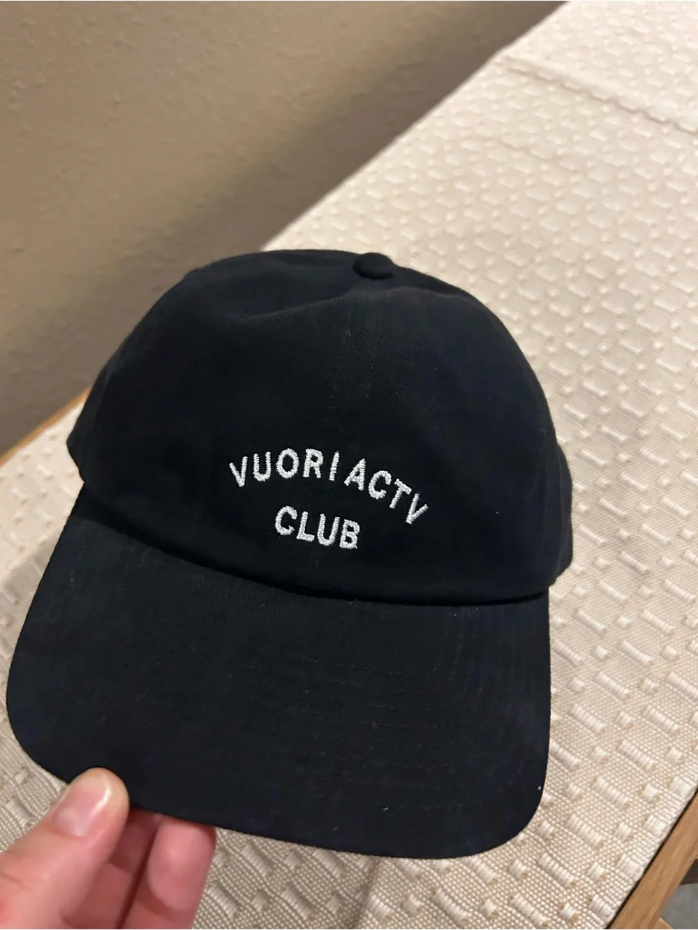 Vuori ACTV Club Dad Hat black NWT